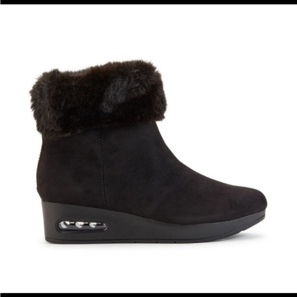 DKNY Abri Black Faux Fur/Leather Zip Back Booties